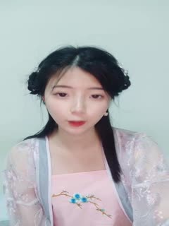 好久没出作品的光头土豪肥猪洋佬再战国内鸡场丰满白肤大奶妹被捅的有点受不了了貌似比以前猛